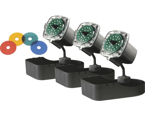 Drei LED-Gartenstrahler mit Farbfiltern