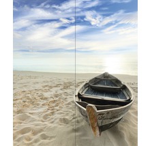 Strandansicht mit Boot im Sand