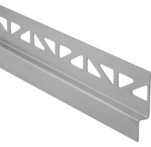 Fliesenprofil aus Metall mit dreieckigen Aussparungen