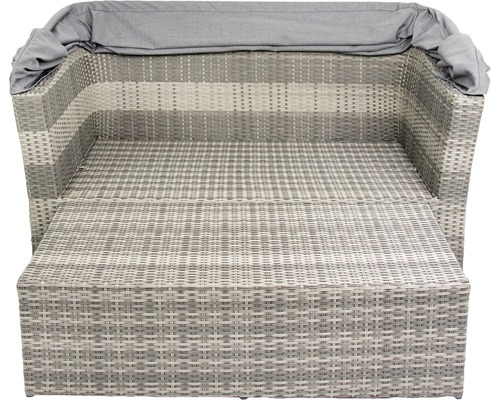 Grauer Loungesessel aus Polyrattan mit Abdeckung