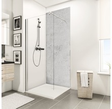 Badezimmer mit Duschkabine, Waschbeckenunterschrank, Wäschekorb und grauen Fliesen