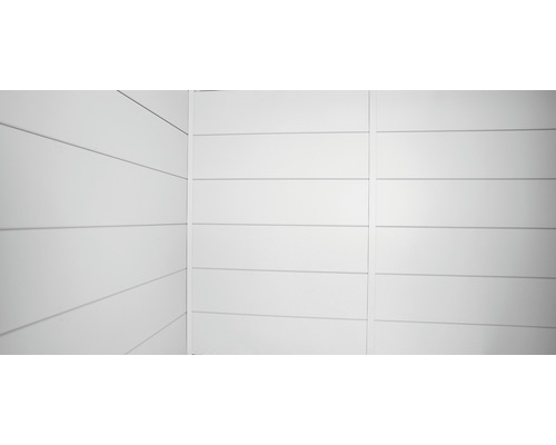 Wandverkleidung mit horizontalen Paneelen