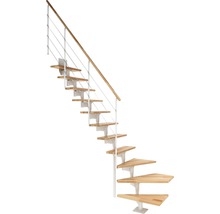 Raumspartreppe aus Holz und Metall mit Geländer