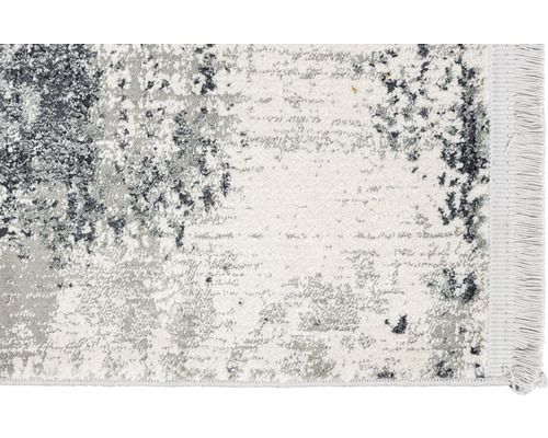 Detailansicht eines Teppichs mit Fransen