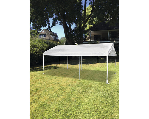 Weißes Partyzelt auf einer Wiese
