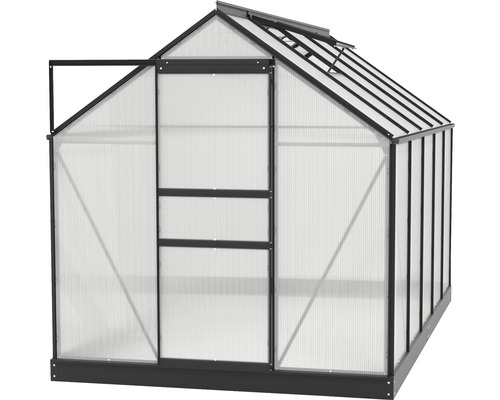 Gewächshaus mit geöffneter Tür