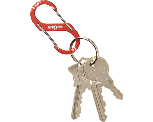 Schlüsselanhänger mit Karabinerhaken und Schlüssel