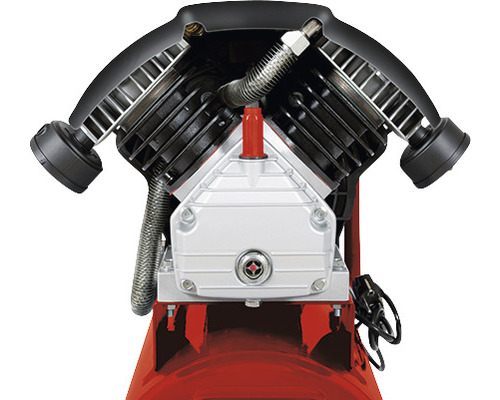 Detailaufnahme eines Kompressors mit Kolbenaggregat
