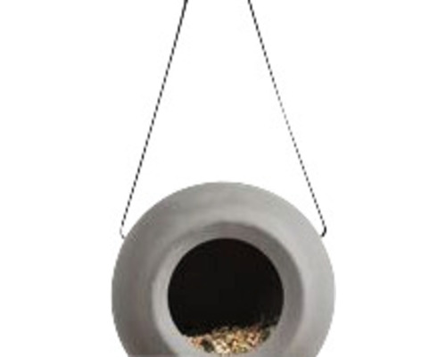 Hängendes Vogelfutterhaus mit Futter