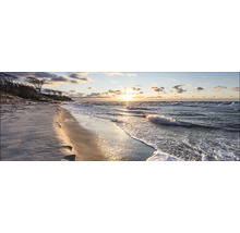 Strandansicht mit Meer und Sonnenuntergang