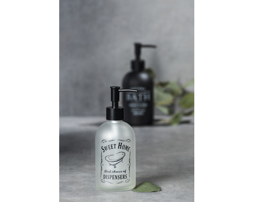 Seifenspender mit Aufschrift für das Badezimmer