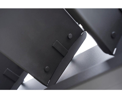 Detailansicht einer Lamellenkonstruktion aus Metall