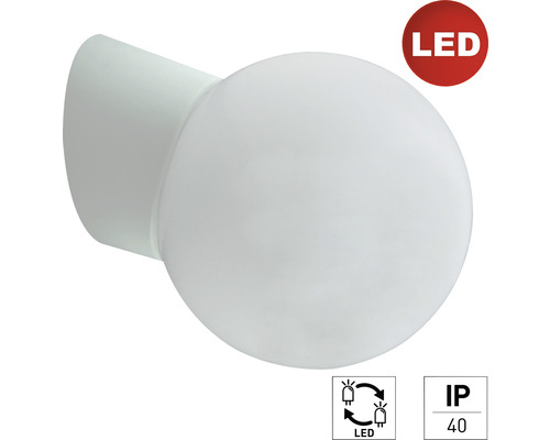 Wandleuchte Kugelform E27 9W 850 lm 3000 K warmweiß 150x150x170 mm IP40 weiß schräg Weiße LED-Wandleuchte mit Schutzart IP40