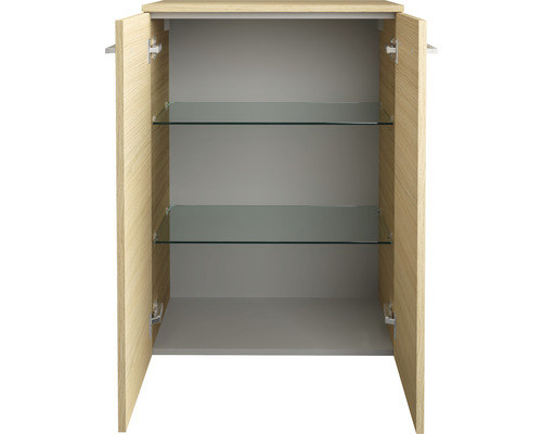 Offener Badezimmerschrank mit zwei Glasböden