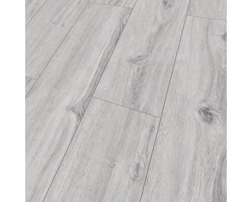 Heller Laminatboden mit Holzoptik für Innenräume