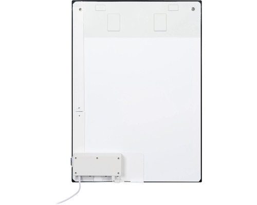 Rückseite eines Heizkörpers mit Anschlussdose und Kabel