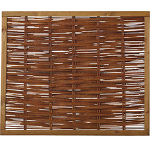 Geflochtenes Weidenzaunelement mit Holzrahmen