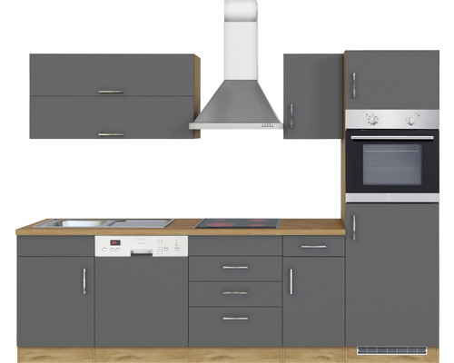 Graue Küchenzeile mit Spüle, Herd, Dunstabzugshaube und Backofen.
