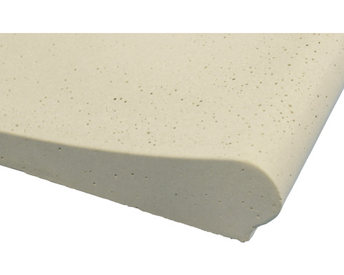 Schaumstoffmatratze mit abgerundeter Kante
