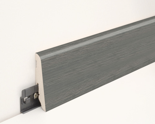 Sockelleiste aus Holz mit Clip zur Befestigung an der Wand