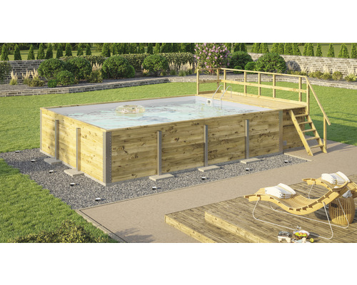 Holzpool mit Leiter und Plattform im Garten