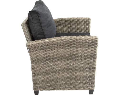 Gartensessel aus Rattan mit Kissen