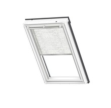 Dachfenster mit integriertem Plissee für Lichtregulierung
