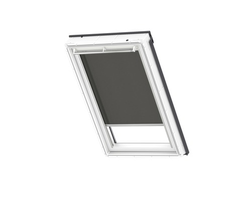 Dachfenster mit Rollo zur Verdunkelung