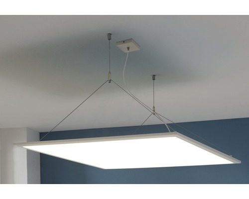 Quadratische LED-Panel-Leuchte mit Seilaufhängung