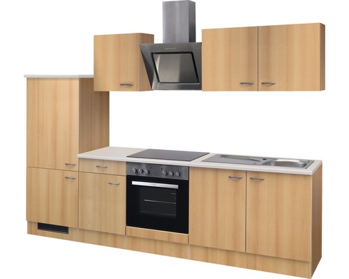 Küchenzeile mit Hängeschränken, Dunstabzugshaube, Herd und Spüle