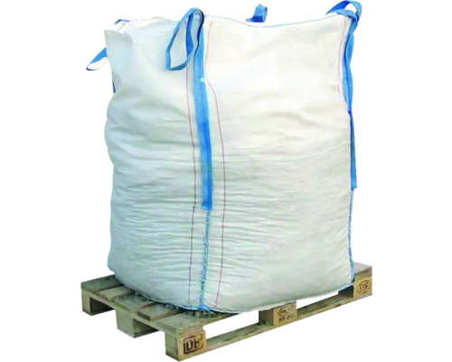 Großer Sack auf einer Holzpalette