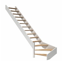 Raumspartreppe mit Holzstufen und weißem Rahmen