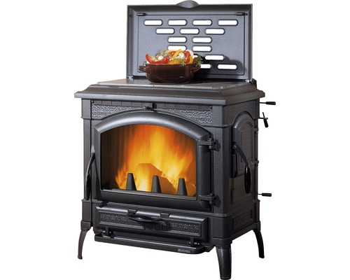 Kaminofen La Nordica Extraflame Isotta Gusseisen schwarz 11,9 kW mit Herdplatte Holzofen mit offener Feuerraumtür und Kochtopf auf der Oberseite