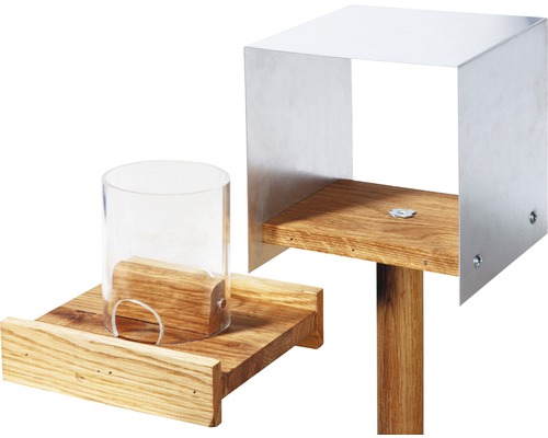 Futterhaus mit Futterröhre und Wetterschutz