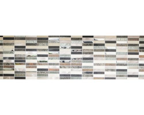 Mosaikfliese mit rechteckigen Elementen aus Glas und Naturstein