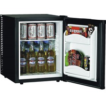 Minikühlschrank mit Getränken und Lebensmitteln
