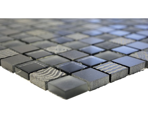 Mosaikfliese aus Glas und Naturstein