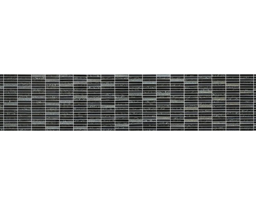 Mosaikfliese mit rechteckigen, schwarzen Elementen.