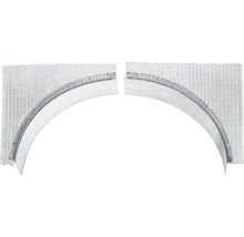 Draufsicht auf einen gebogenen Maschendrahtzaun für den Garten