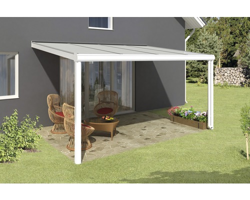 Terrassenüberdachung SKAN HOLZ Genua 434x257 cm weiß Terrassenüberdachung mit Gartenmöbeln auf einer Terrasse