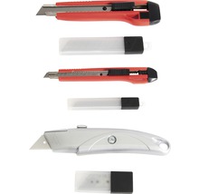 Drei Cuttermesser mit auswechselbaren Klingen und Klingenmagazinen