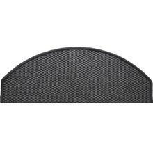 Treppenstufe aus gewebtem Material in Halbmondform