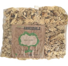 Anzündholz in einer 6 Kilogramm Packung