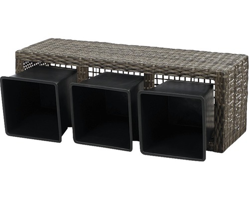 Blumenbank aus Rattan mit drei Pflanzgefäßen