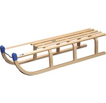 Holzschlitten mit blauen Schutzkappen
