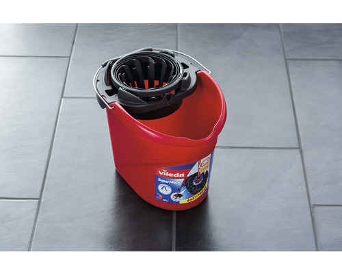 Roter Vileda SuperMocio Eimer mit Auswringer, Fassungsvermögen zehn Liter
