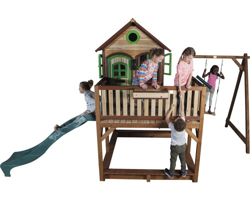 Spielplatz mit Spielhaus, Rutsche und Schaukel mit spielenden Kindern