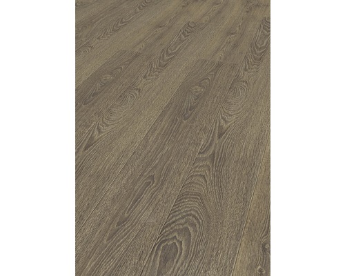 Verlegtes Laminat mit Holzoptik