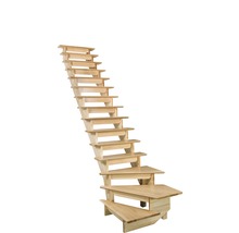 Holztreppe mit vierzehn Stufen