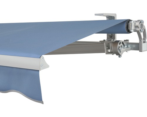 SOLUNA Gelenkarmmarkise Concept 3,5x2,5 Stoff Dessin 8204 Gestell Silber E6EV1 eloxiert Antrieb rechts inkl. Motor und Wandschalter Detailansicht einer Markise mit Stoff und Metallkonstruktion